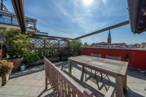 Attico del Gusto - Terrace & Private Parking Udine